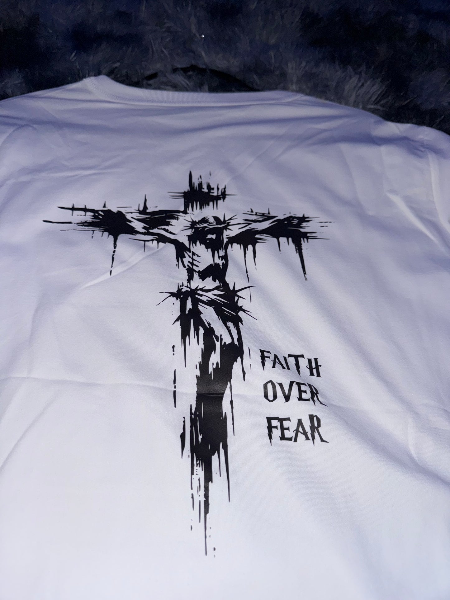Playera Faith Over Fear