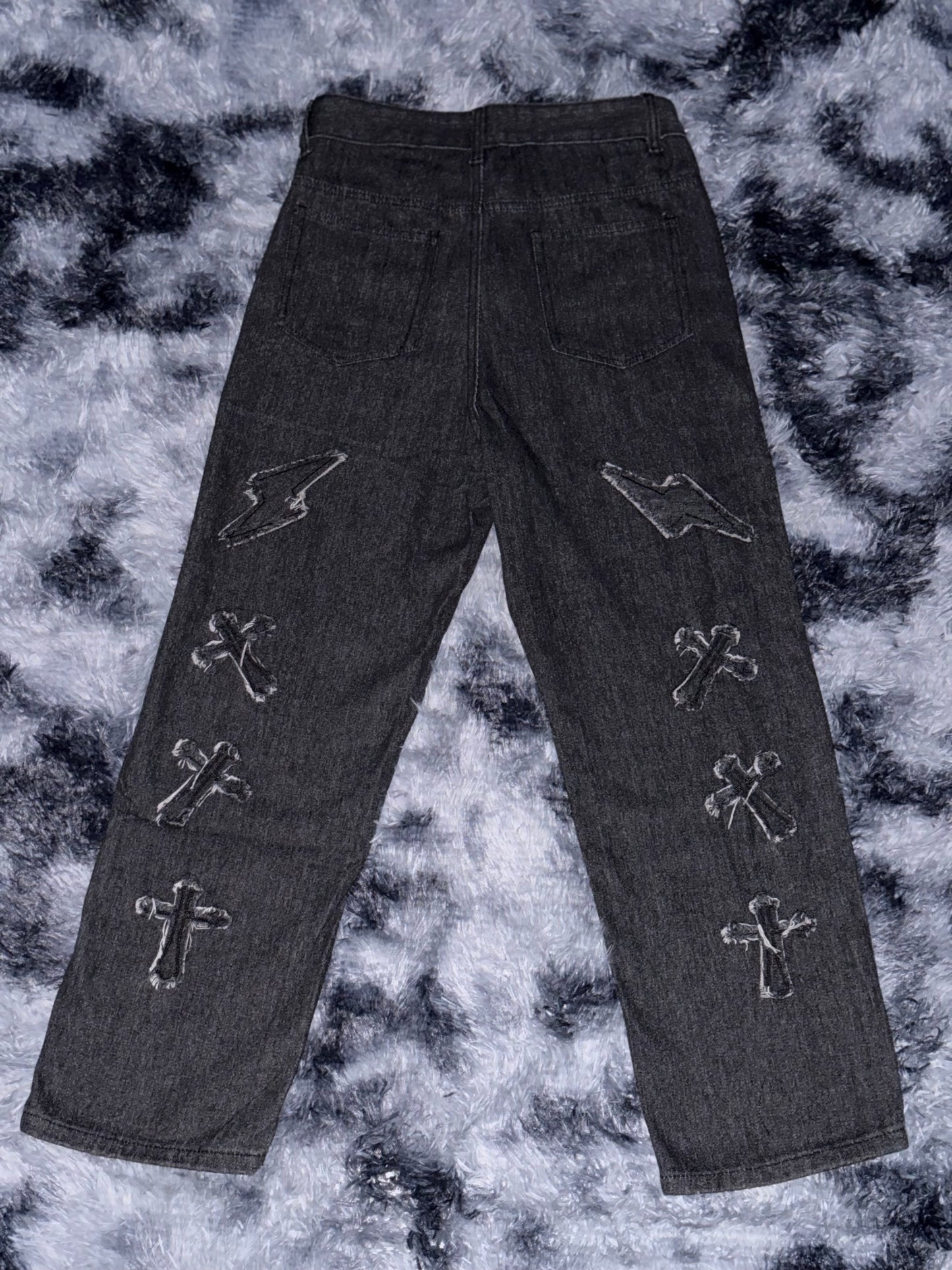 Pantalón diseño Cruces