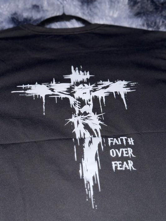 Playera Faith Over Fear